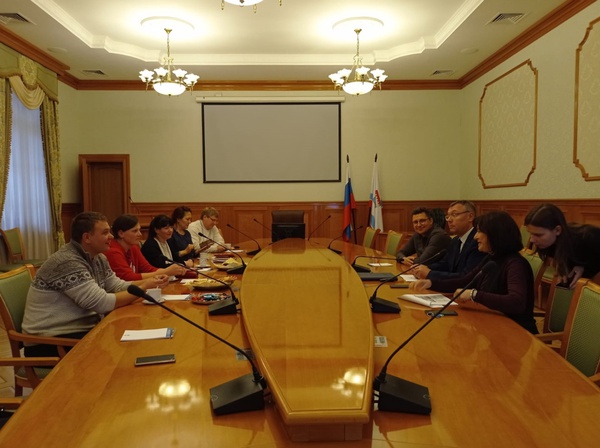 Круглый стол в рамках деловой программы бизнес-миссии сельхозтоваропроизводителей Псковской области в Ленинградскую область состоялся 21 сентября.